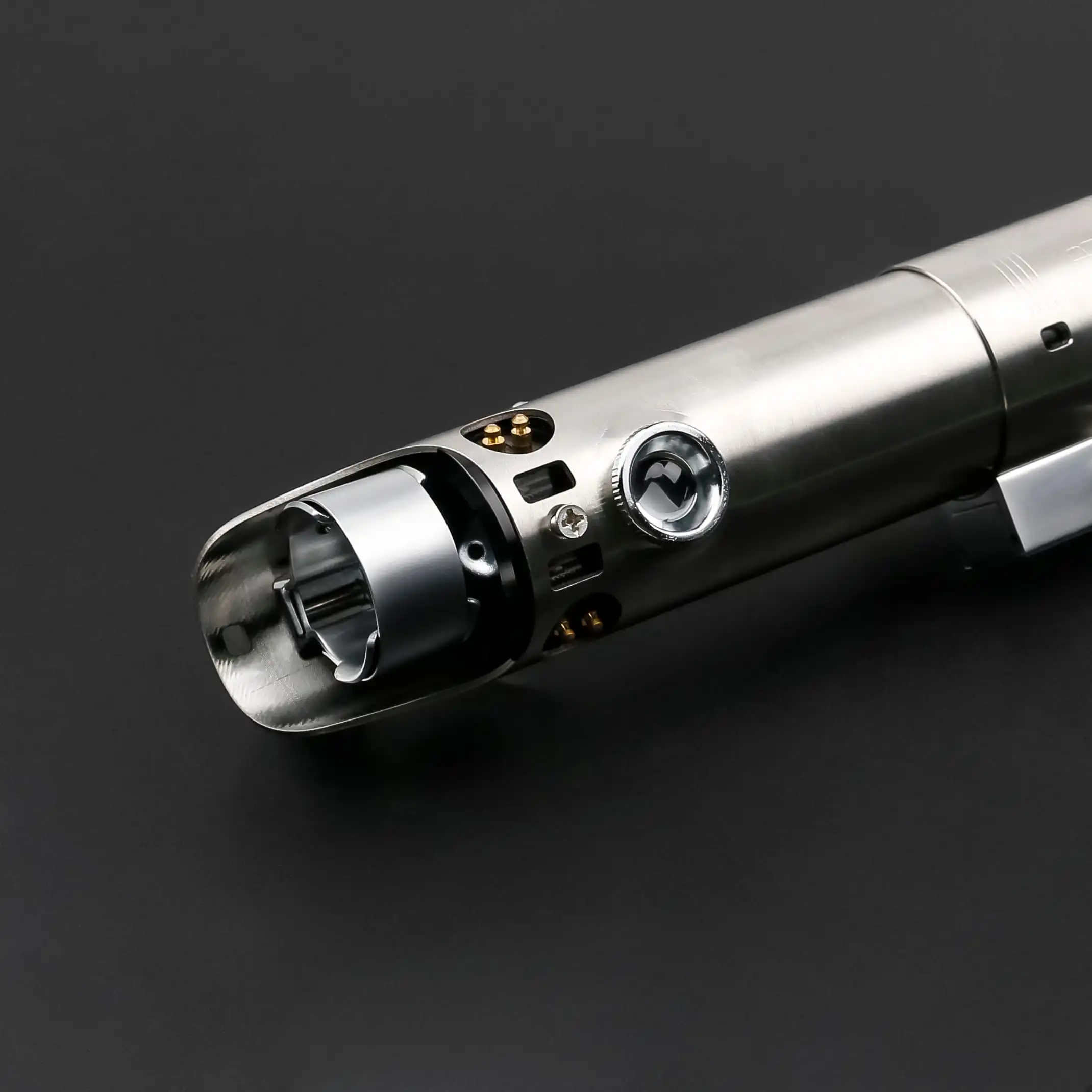 Anakin Skywalker Lightsaber - Graflex EP4 5 Anakin Skywalker Lightsaber - Graflex EP4 - Image 5