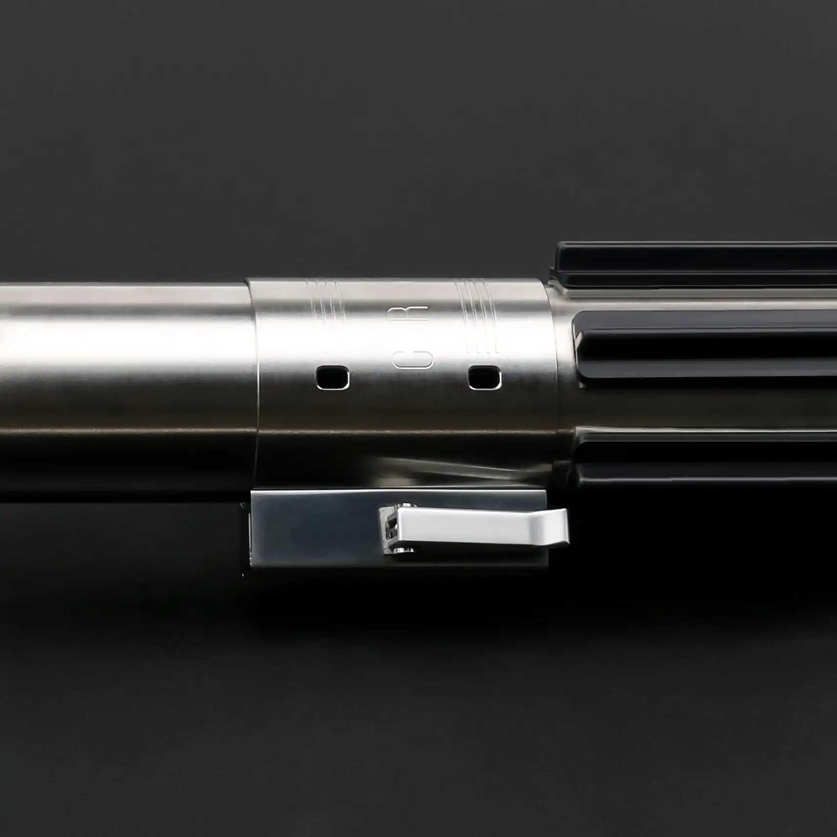 Anakin Skywalker Lightsaber - Graflex EP4 6 Anakin Skywalker Lightsaber - Graflex EP4 - Image 6