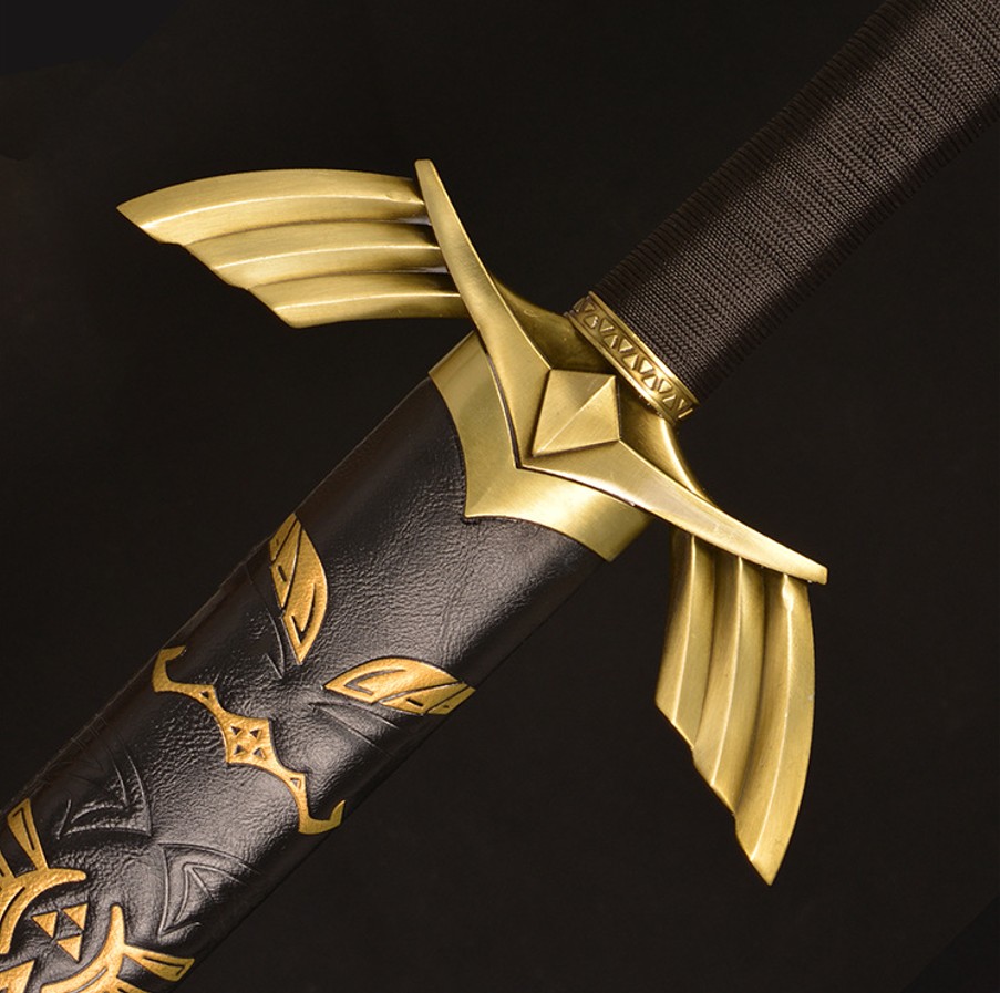 Dark Link Sword (Zelda) – Black Master Sword | ReplicaSabers 3 Dark Link Sword (Zelda) – Black Master Sword | ReplicaSabers - Image 3