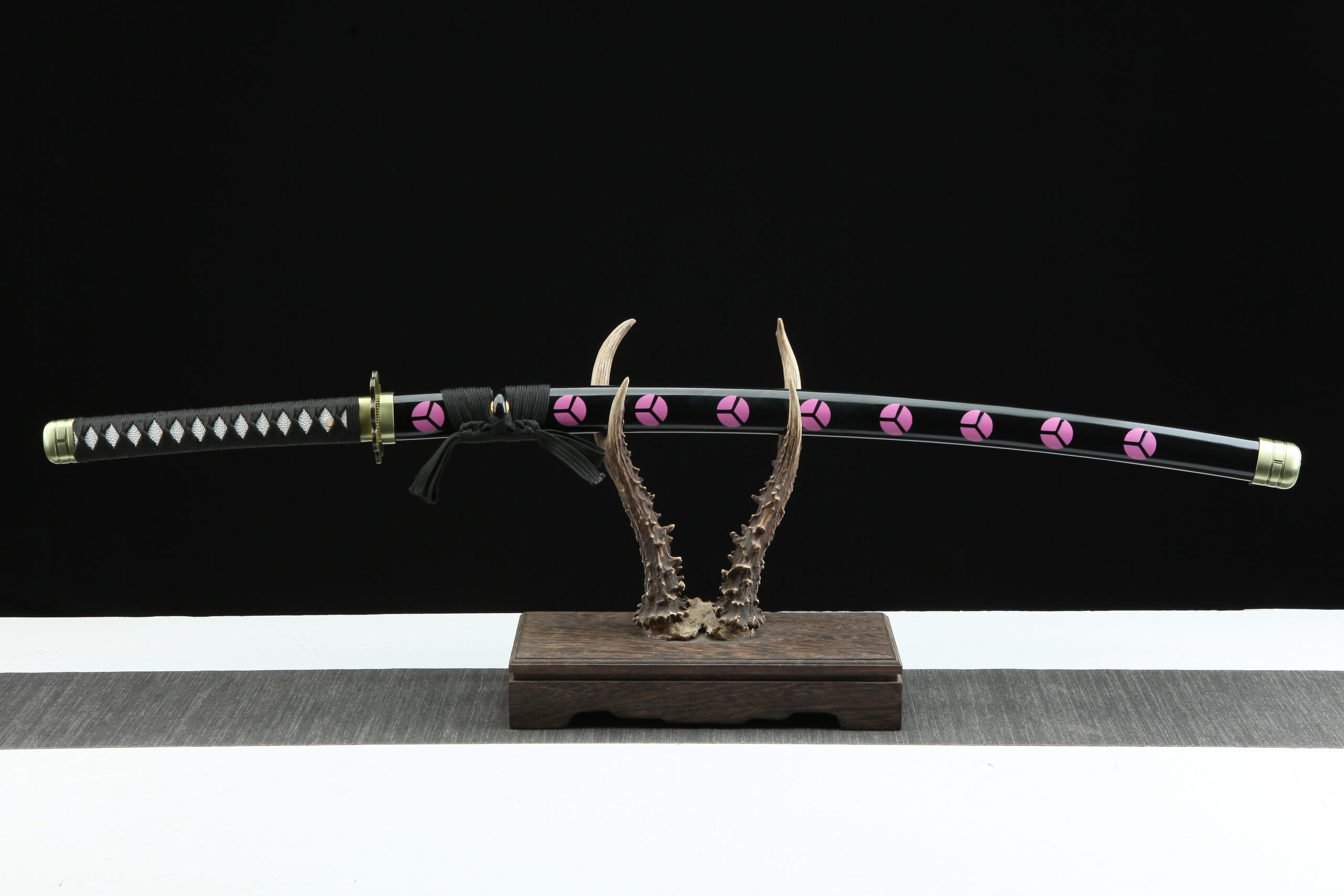 Premium Shusui Replica Katana | Zoro's Black Blade 6 Katana sword Legal