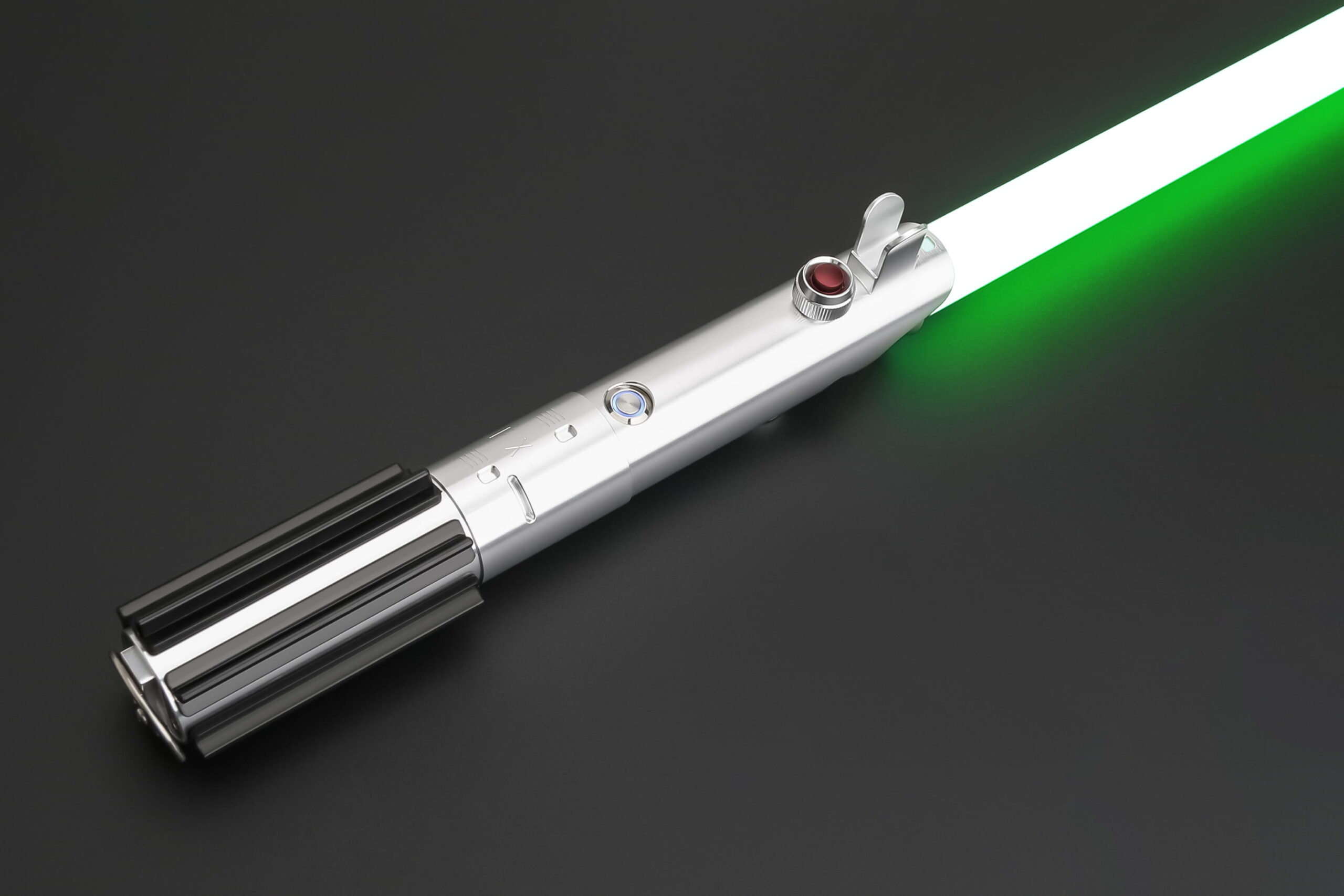 Anakin Skywalker Legacy Graflex Lightsaber – EP7 Edition 1 Anakin Skywalker Legacy Graflex Lightsaber – EP7 Edition